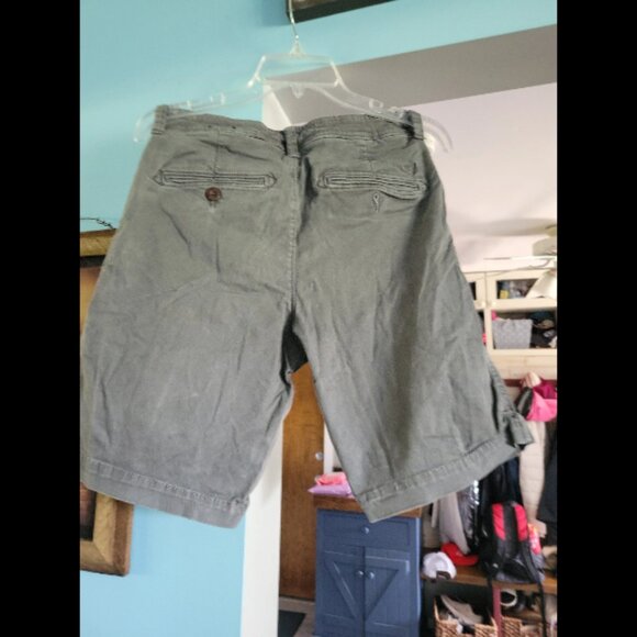 Men's size 29 gray american eagle shorts - Picture 2 of 4